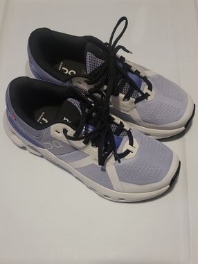 On Cloudrunner 2 Womens 7 Nimbus/ Blueberry Daily Jogging Trainer Workout Shoes